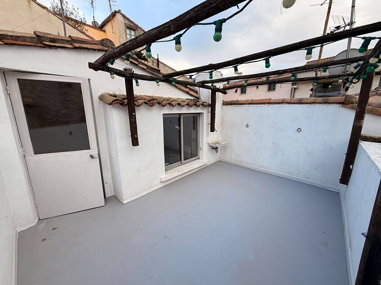 Appartement 3 pièces 67 m² · à Nîmes · 67 m² · 690 €