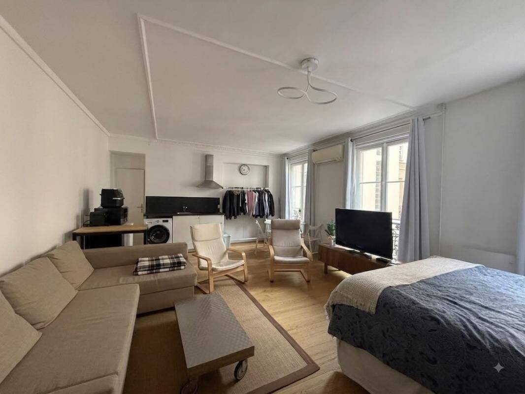 Appartement 1 pièce 33 m² · à Paris 8ème Arrondissement · 33 m² · 1 660 €