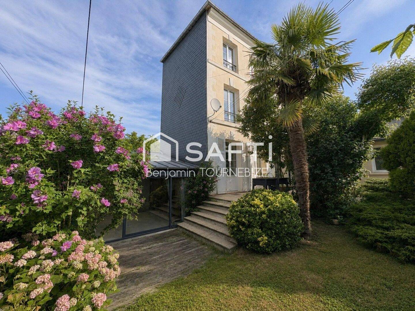 Maison 6 pièces 129 m² · à Lisieux · 129 m² · 299 000 €