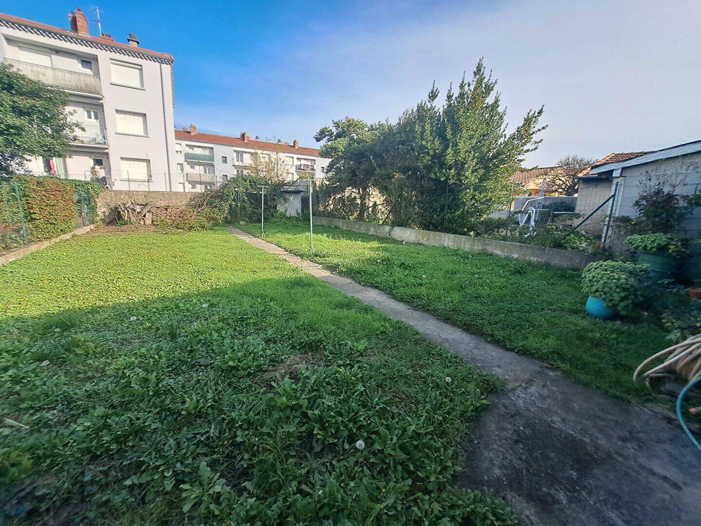 Maison 5 pièces 80 m² · à Tain-l'Hermitage · 80 m² · 160 000 €