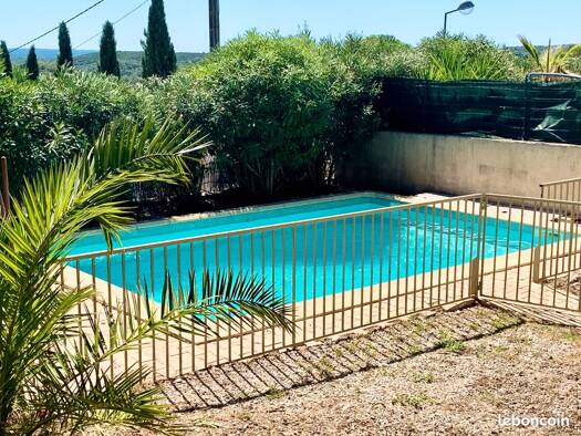 Maison à louer 1 250 € 4 pièces 3 chambres 90 m² 90 m² de terrain Cabrières 30210