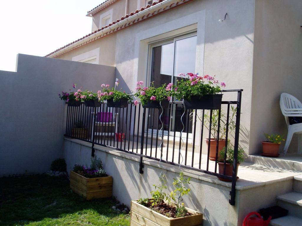 Maison 4 pièces 97 m² · à Clarensac · 97,3 m² · 1 144 €