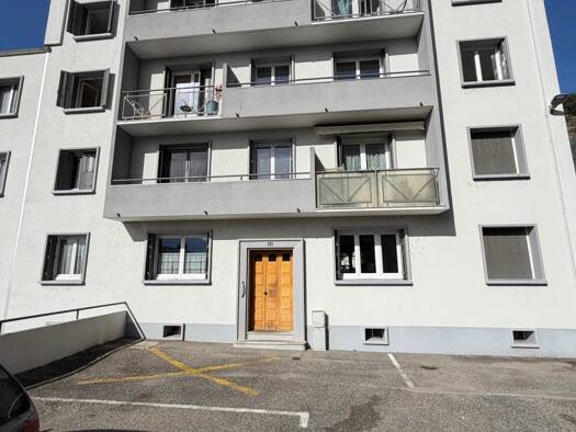 Appartement à vendre 160 000 € 3 pièces 2 chambres 53 m² RDC/4 Laurier-Merande Chambéry 73000