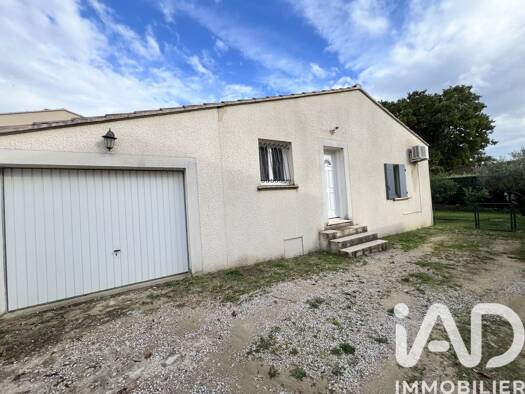 Maison à vendre 260 000 € 4 pièces 3 chambres 88 m² 342 m² de terrain Colline et Etang Orange 84100