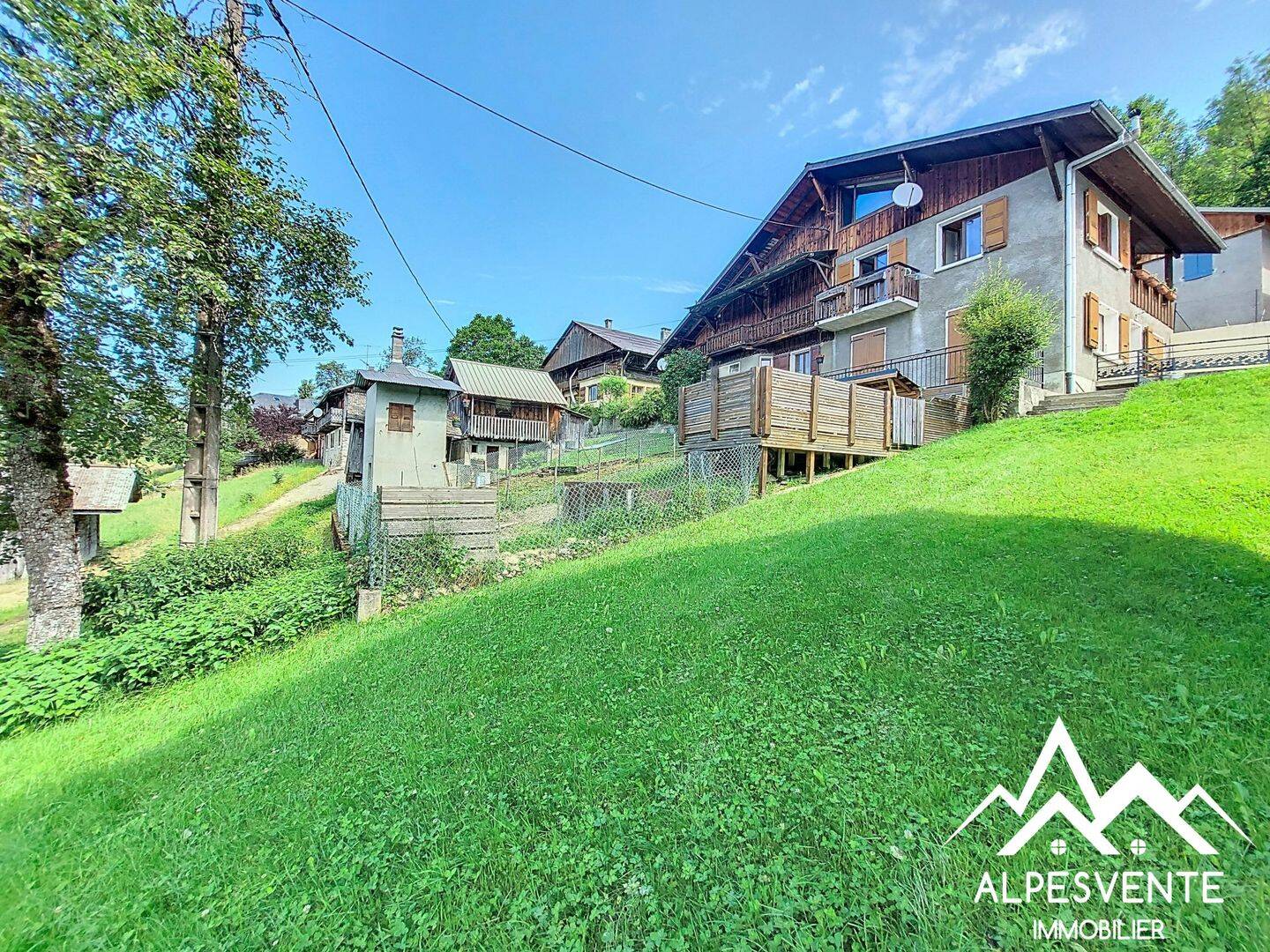 Appartement 4 pièces 83 m² · à Saint-Jean-d'Aulps · 83 m² · 298 000 €