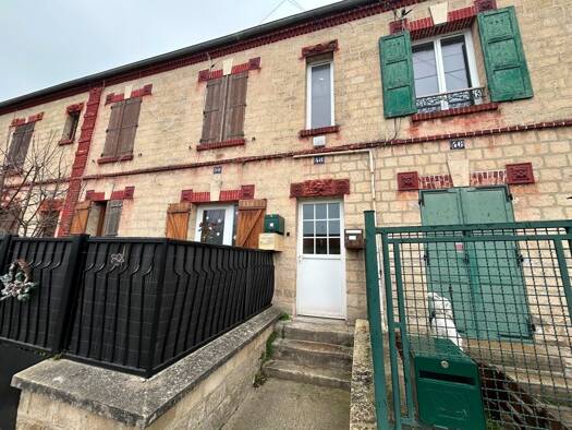 Duplex à louer 1 000 € 3 pièces 2 chambres 57 m² RDC Vieux Persan Persan 95340