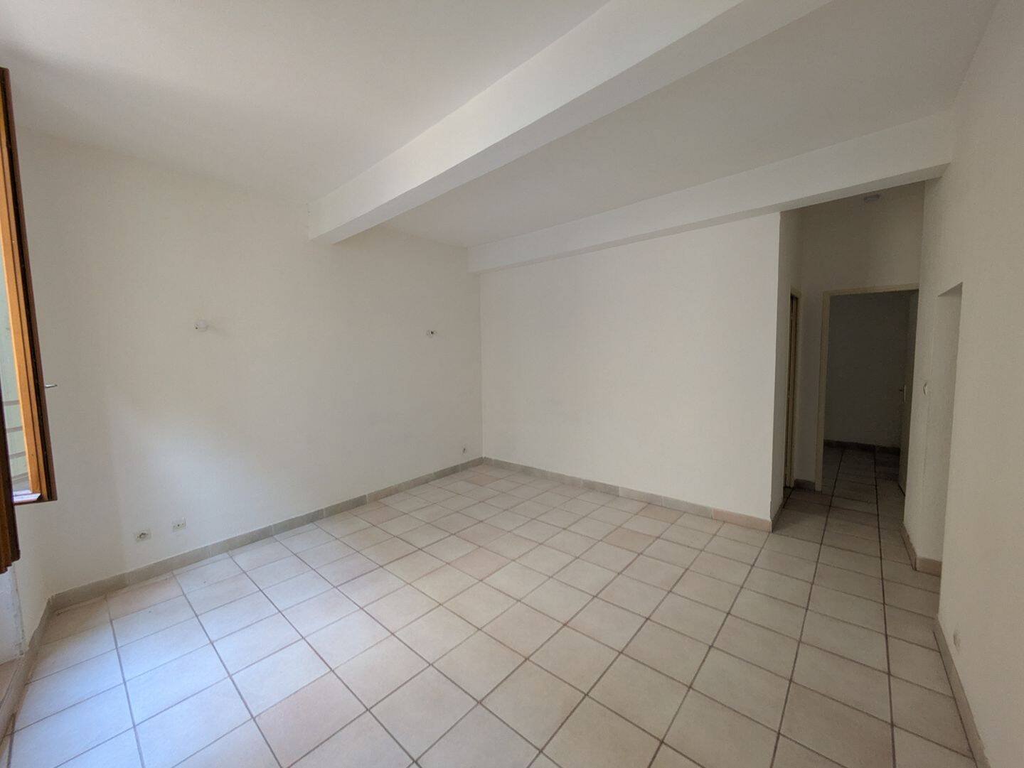 Appartement 2 pièces 44 m² · à Pont-Saint-Esprit · 44,1 m² · 411 €