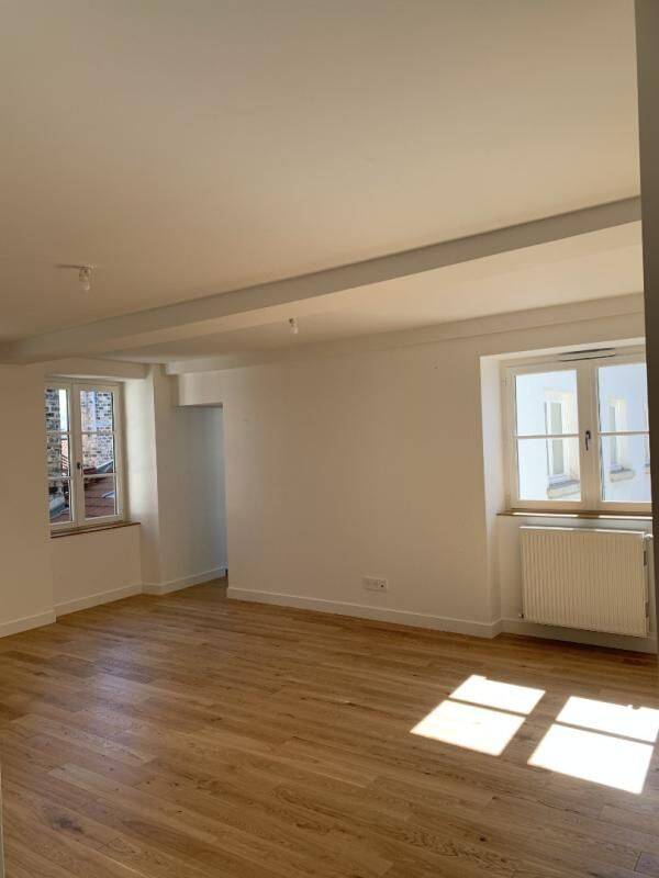 Appartement 4 pièces 102 m² · à Lyon 1er Arrondissement · 102 m² · 1 627 €