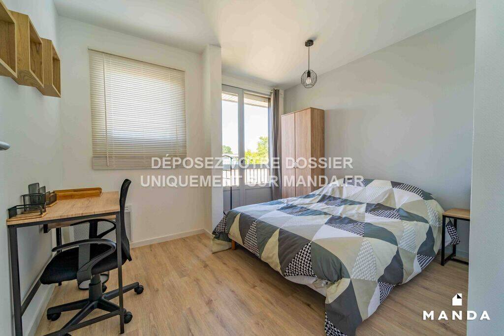 Colocation à louer - Angers - 440 € - 5 pièces, 4 chambres, 3ème étage · 440 €/mois