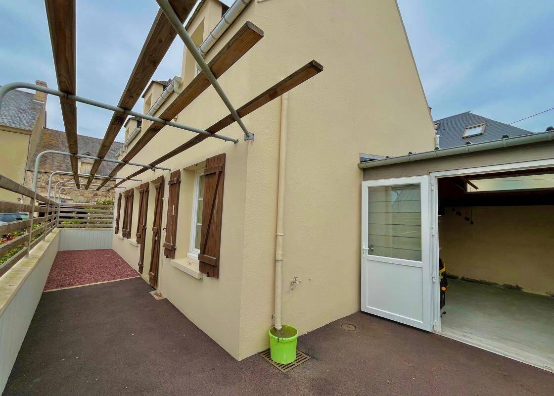 Maison 5 pièces 90 m² · à Saint-Marcouf · 90 m² · 192 000 €