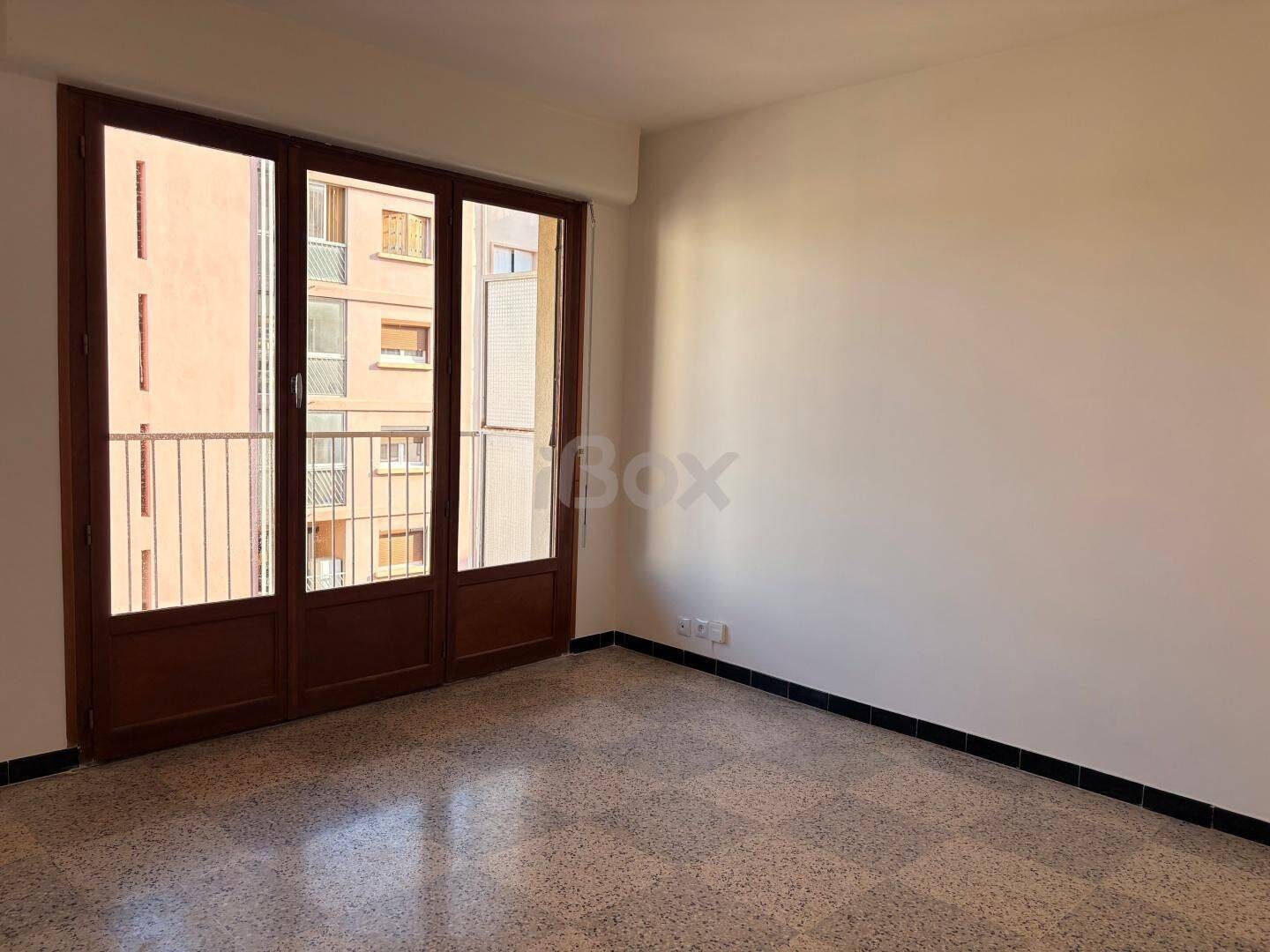 Appartement 2 pièces 57 m² · à Toulon · 56,6 m² · 740 €