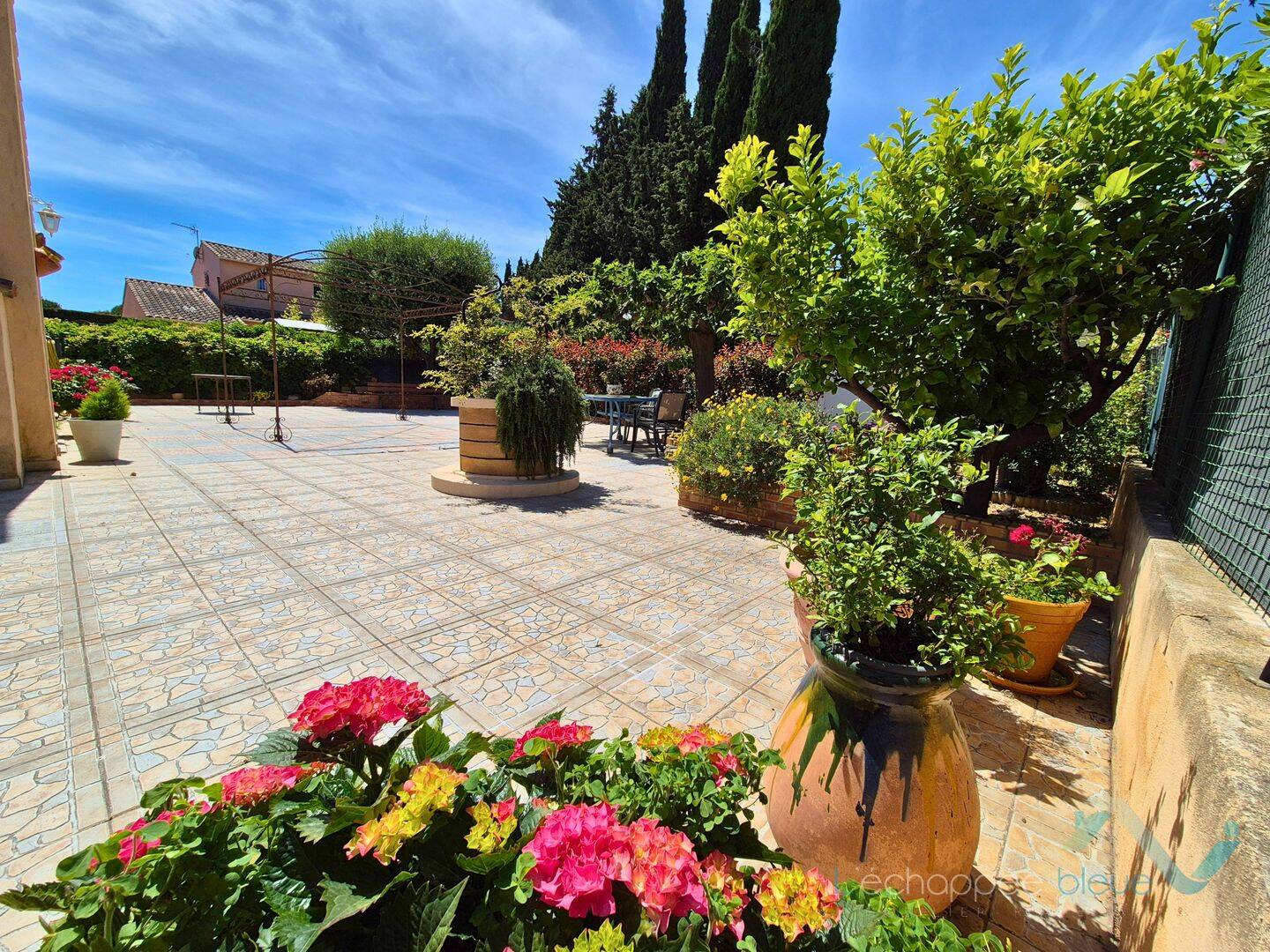 Maison 6 pièces 176 m² · à Hyères · 176 m² · 678 000 €