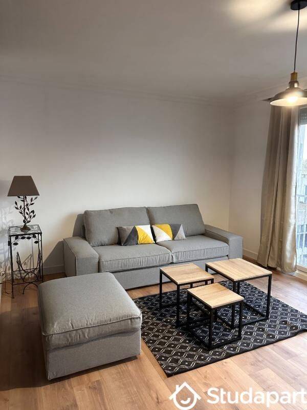1 pièce 9 m² · à Orléans · 9 m² · 410 €/mois