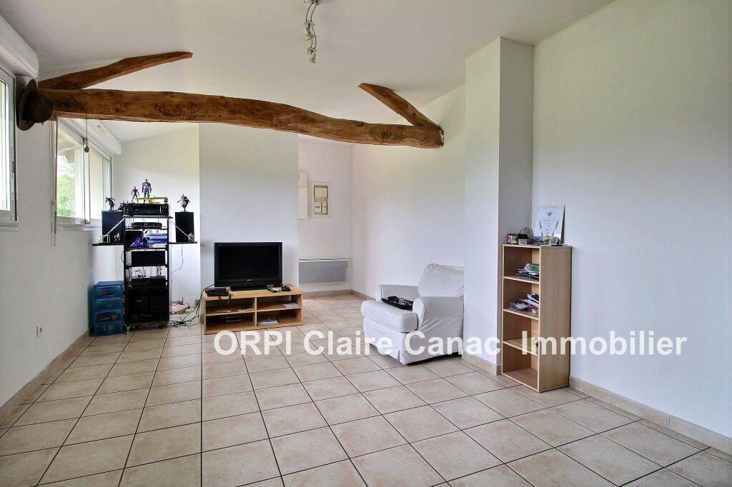 Appartement 3 pièces 67 m² · à Giroussens · 67 m² · 636 €