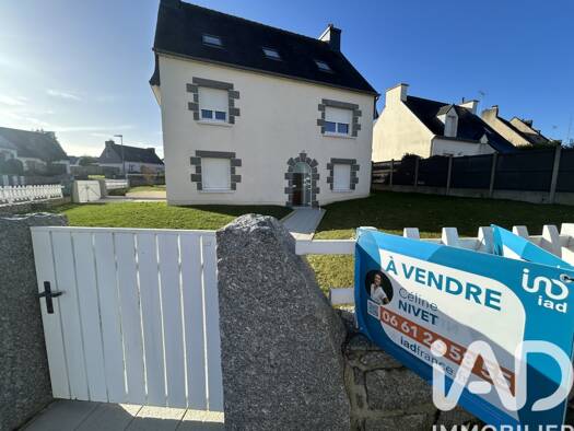 Maison à vendre 309 000 € 6 pièces 4 chambres 105 m² 477 m² de terrain Centre Ville Sud Langueux 22360