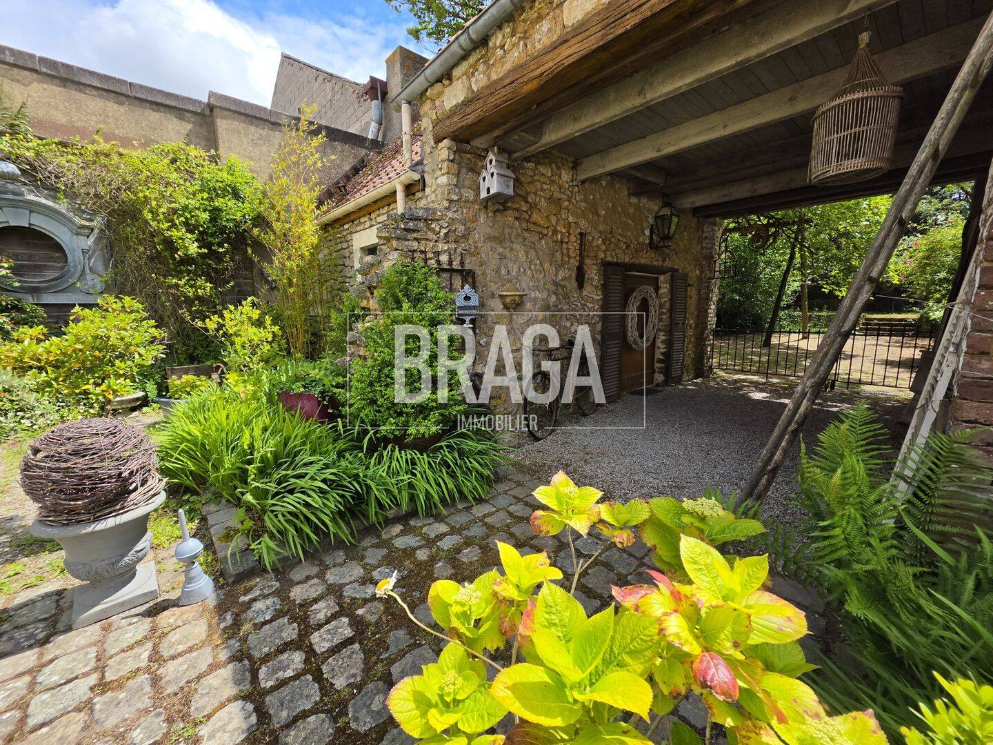Maison 1 pièce 178 m² · à Rinxent · 178 m² · 385 000 €