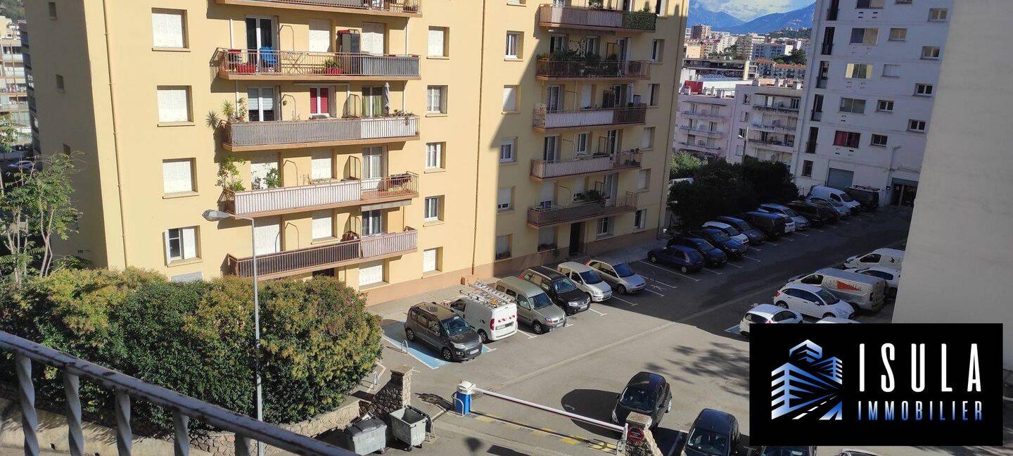Appartement 1 pièce 35 m² · à Ajaccio · 35,4 m² · 620 €
