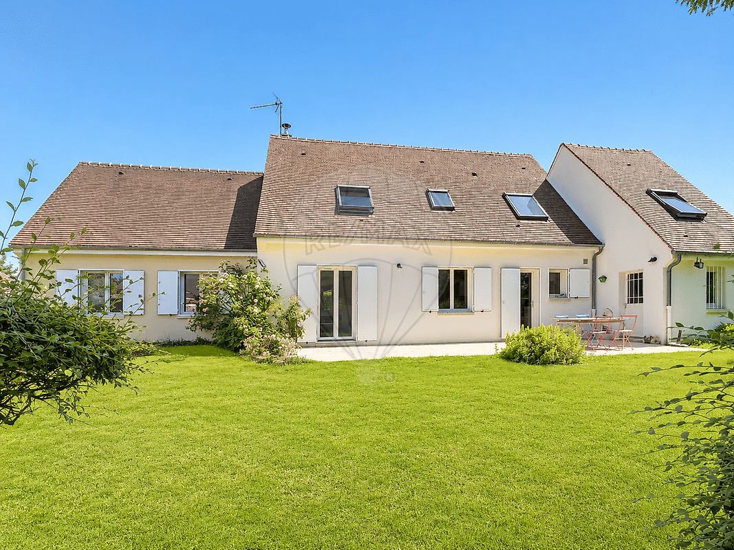 Maison 6 pièces 168 m² · à Senlis · 168 m² · 460 000 €