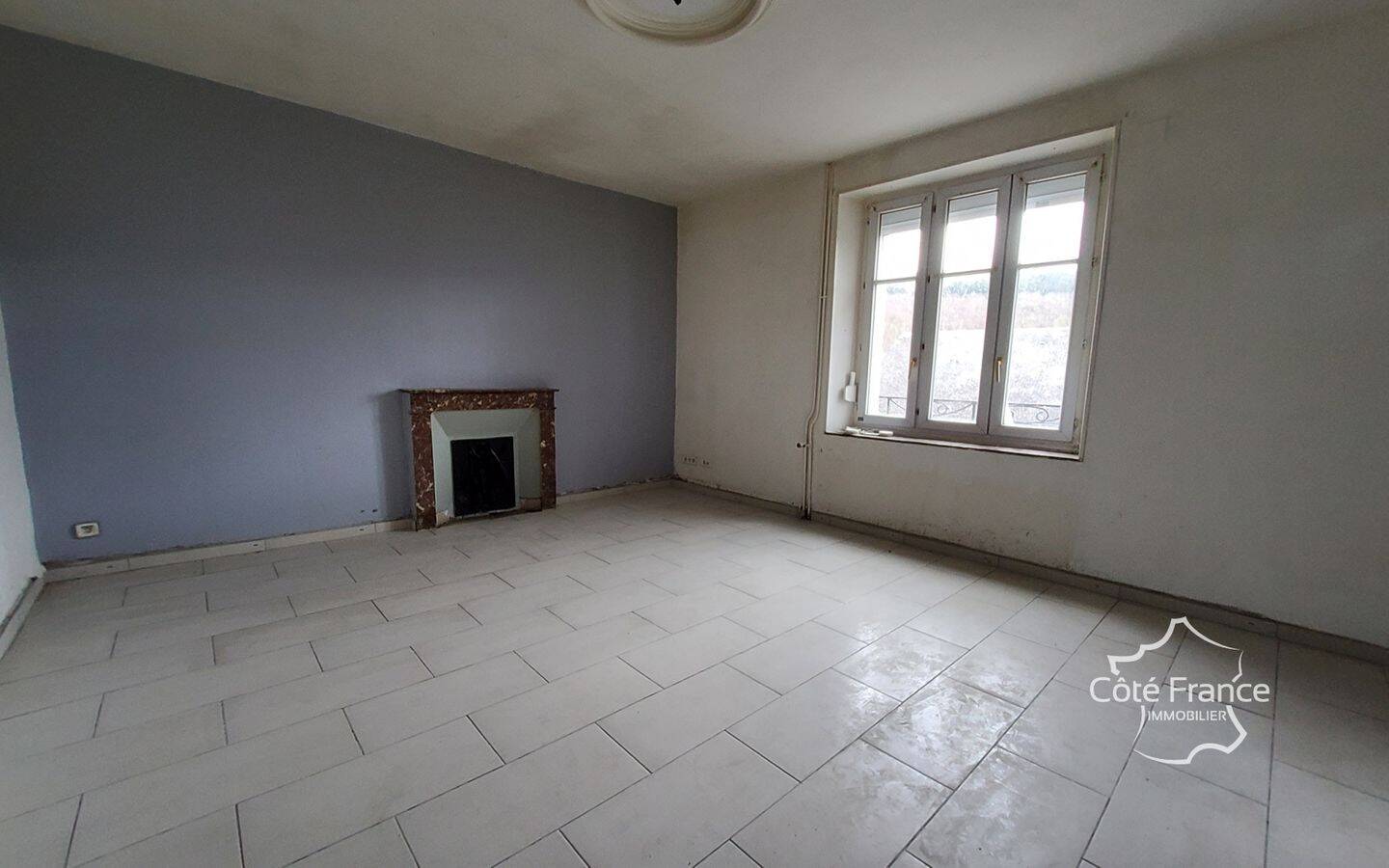 Maison 3 pièces 90 m² · à Deville · 90 m² · 79 000 €