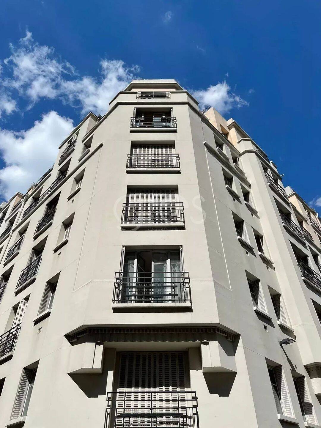 Appartement 2 pièces 35 m² · à Paris 15ème Arrondissement · 34,6 m² · 1 310 €/mois