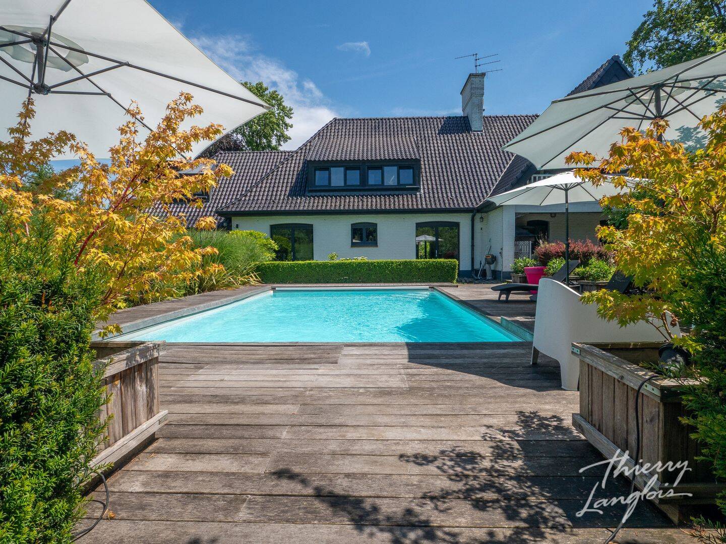 Maison 12 pièces 299 m² · à Cysoing · 299,1 m² · 990 000 €