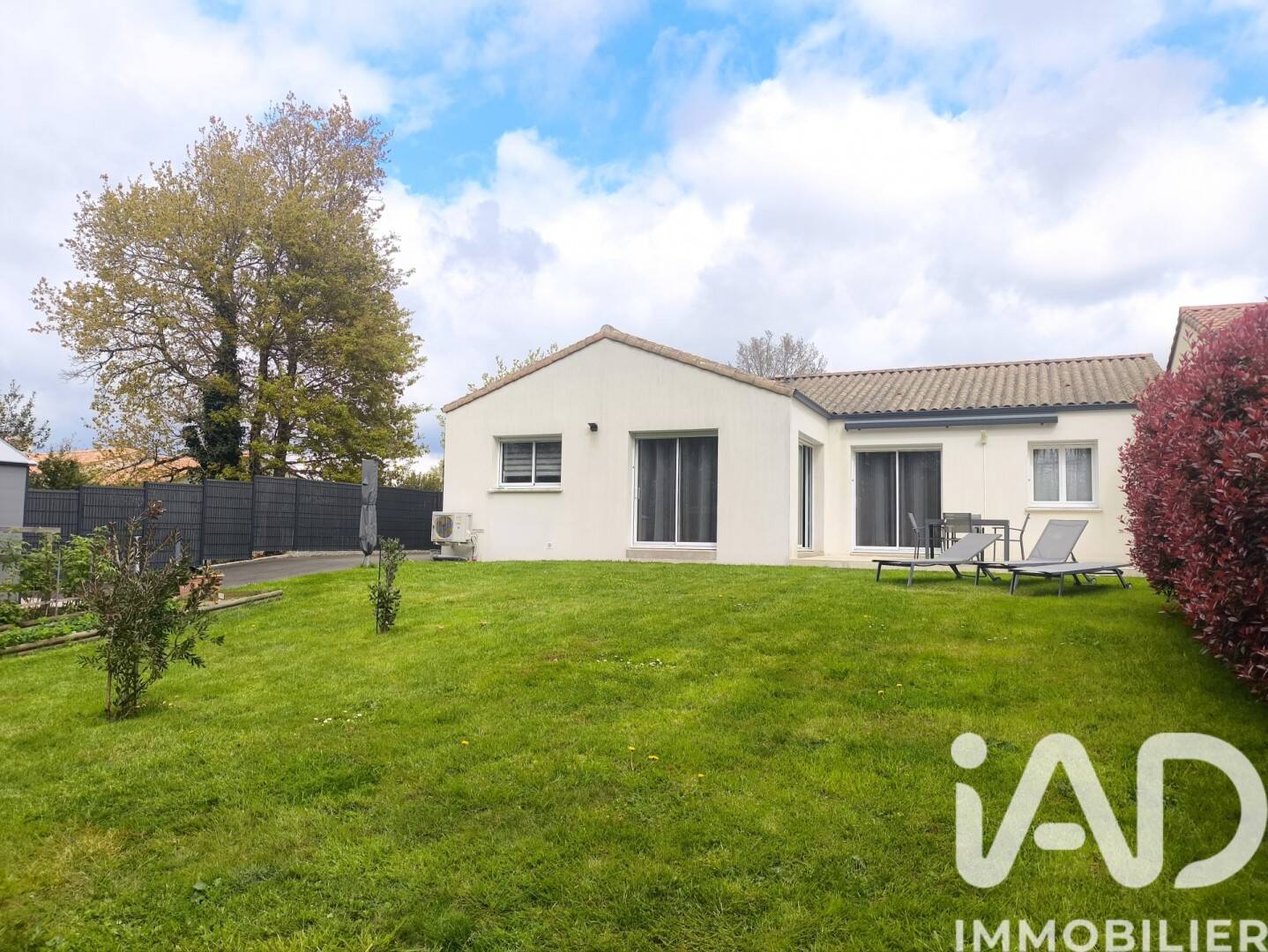 Maison 5 pièces 105 m² · à Poiroux · 105 m² · 309 900 €