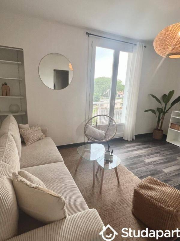 1 pièce 10 m² · à Le Mans · 10 m² · 400 €