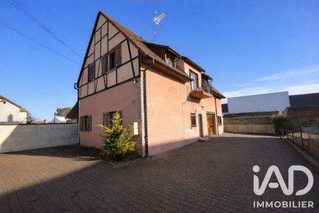 Maison 6 pièces 139 m² · à Herrlisheim-près-Colmar · 138,9 m² · 208 000 €
