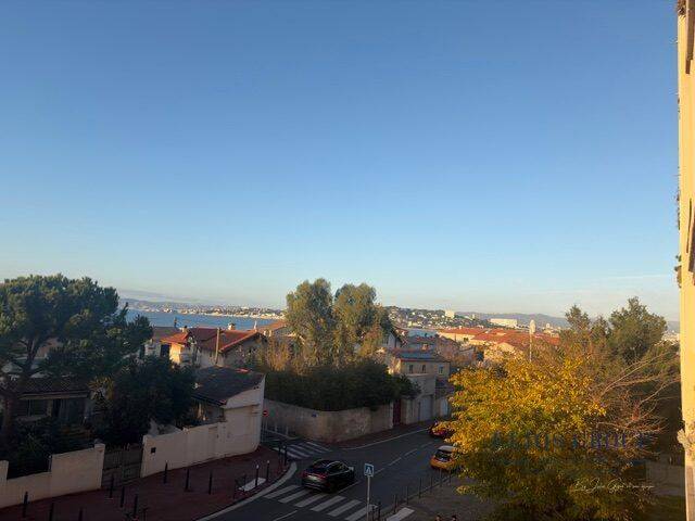 Appartement 2 pièces 61 m² · à Marseille 8ème Arrondissement · 61 m² · 269 900 €