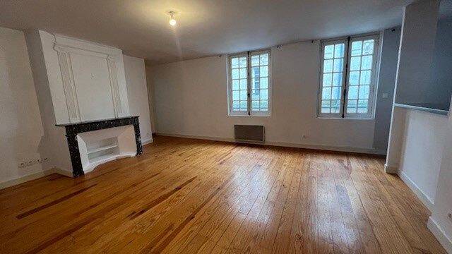 Appartement 4 pièces 84 m² · à Sainte-Foy-la-Grande · 83,6 m² · 510 €/mois