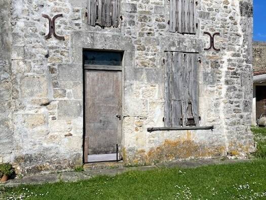 Maison à vendre 39 900 € 3 pièces 2 chambres 72 m² 100 m² de terrain Luchat 17600