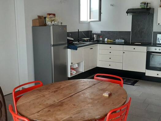 Maison à louer 450 € 3 pièces 2 chambres 69 m² 80 m² de terrain Liberté La Roche-sur-Yon 85000