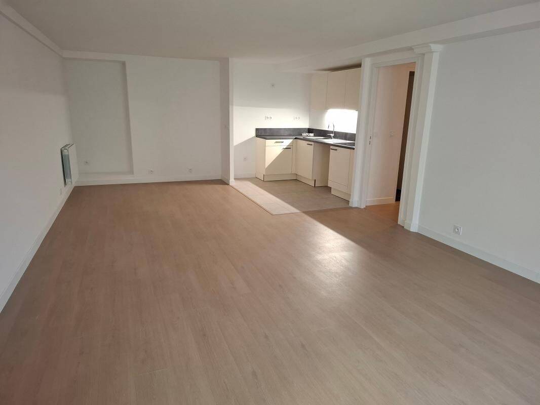 Appartement 4 pièces 90 m² · à Compiègne · 89,5 m² · 1 195 €/mois