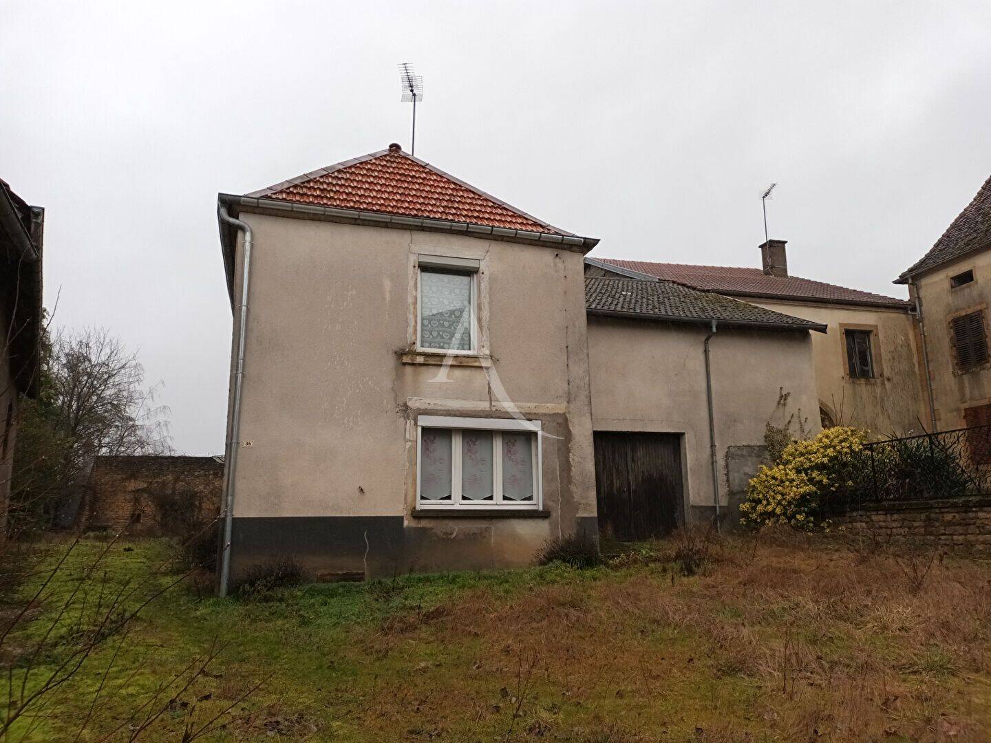 Maison 5 pièces 185 m² · à Melincourt · 185 m² · 112 500 €