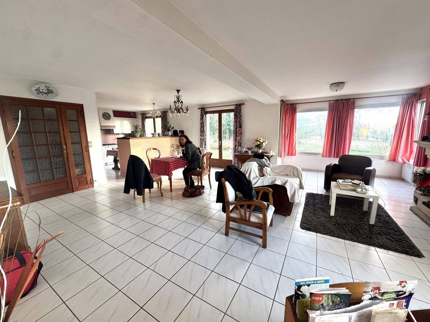 Maison 12 pièces 330 m² · à Saint-Martin-de-Boscherville · 330 m² · 375 000 €