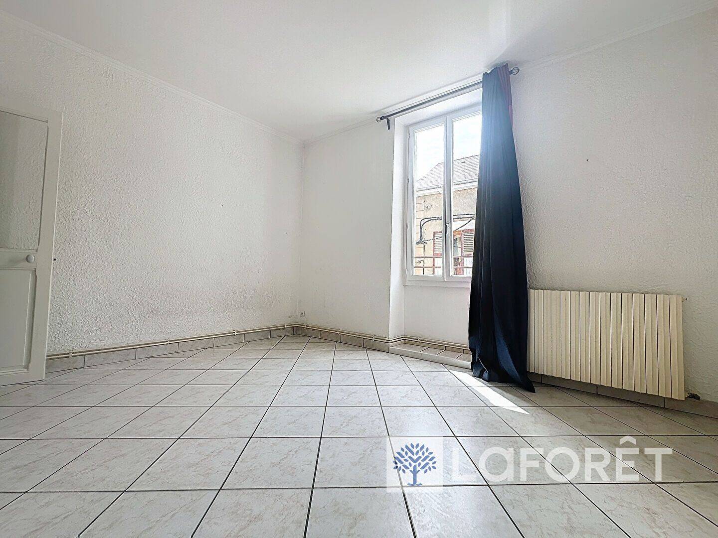 Appartement 3 pièces 59 m² · à La Tour-du-Pin · 59,1 m² · 590 €