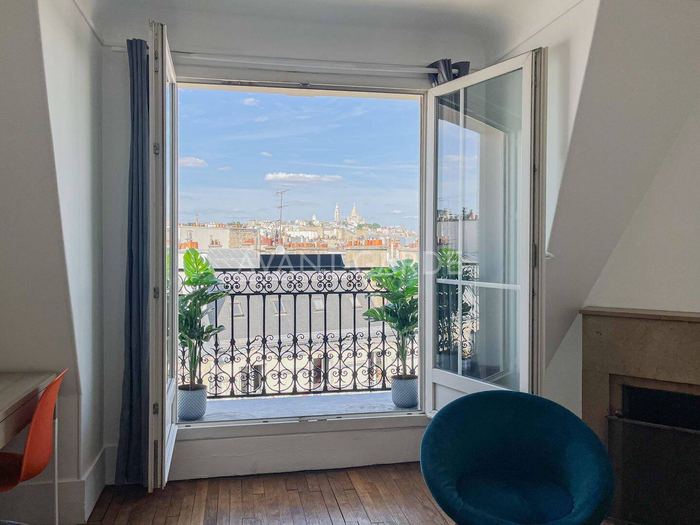 Appartement 2 pièces 42 m² · à Paris 8ème Arrondissement · 41,6 m² · 2 275 €/mois
