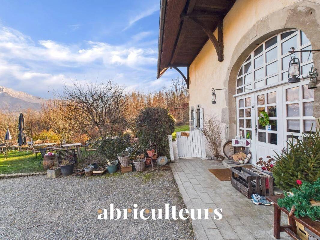 Maison 16 pièces 433 m² · à Charvonnex · 433,1 m² · 1 664 000 €
