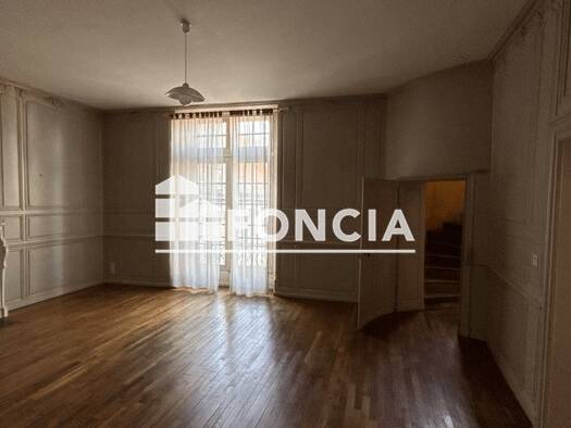 Duplex à louer 1 450 € 5 pièces 4 chambres 119,3 m² RDC Trois Quartiers-Centre Ville Poitiers 86000