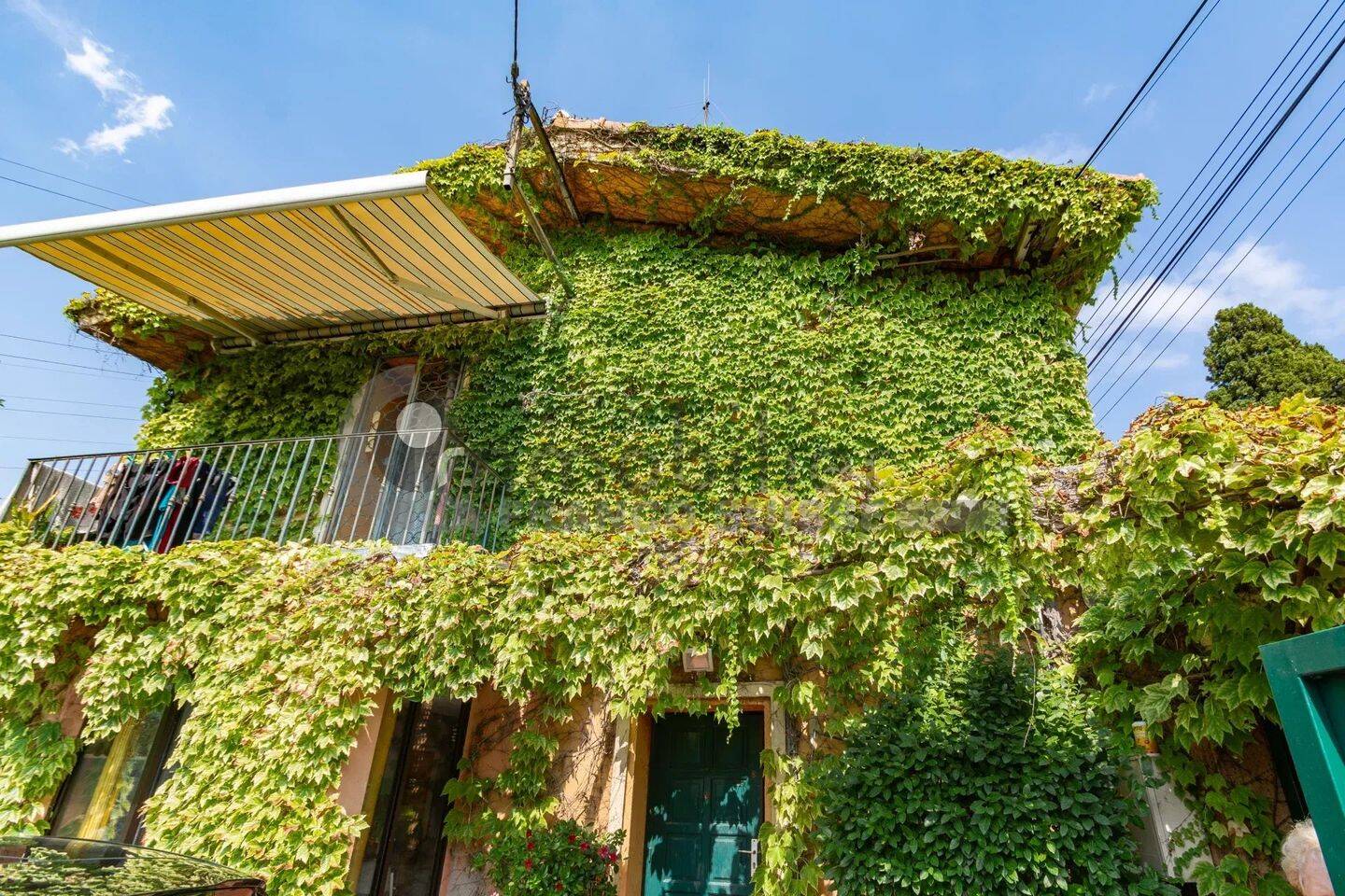 Maison 5 pièces 130 m² · à La Trinité · 129,7 m² · 395 000 €