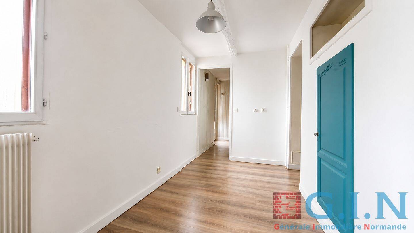 Maison 4 pièces 73 m² · à Petit-Couronne · 73 m² · 118 000 €