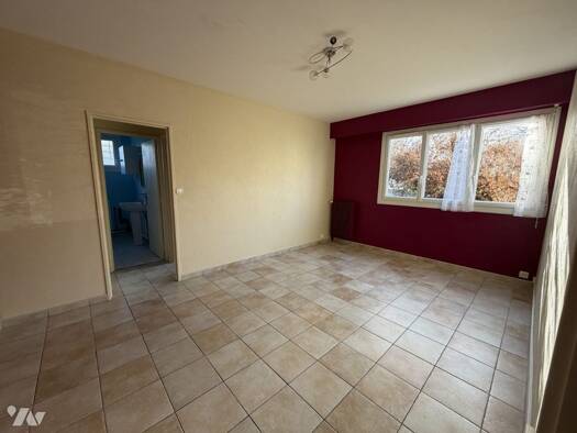 Appartement à vendre 85 000 € 2 pièces 1 chambre 45,2 m² RDC Poitiers 86000