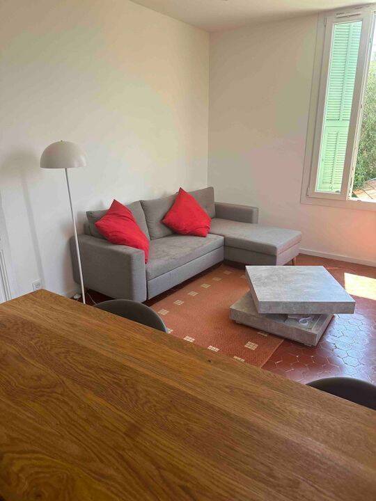 Appartement 3 pièces 75 m² · à Vence · 75 m² · 1 500 €
