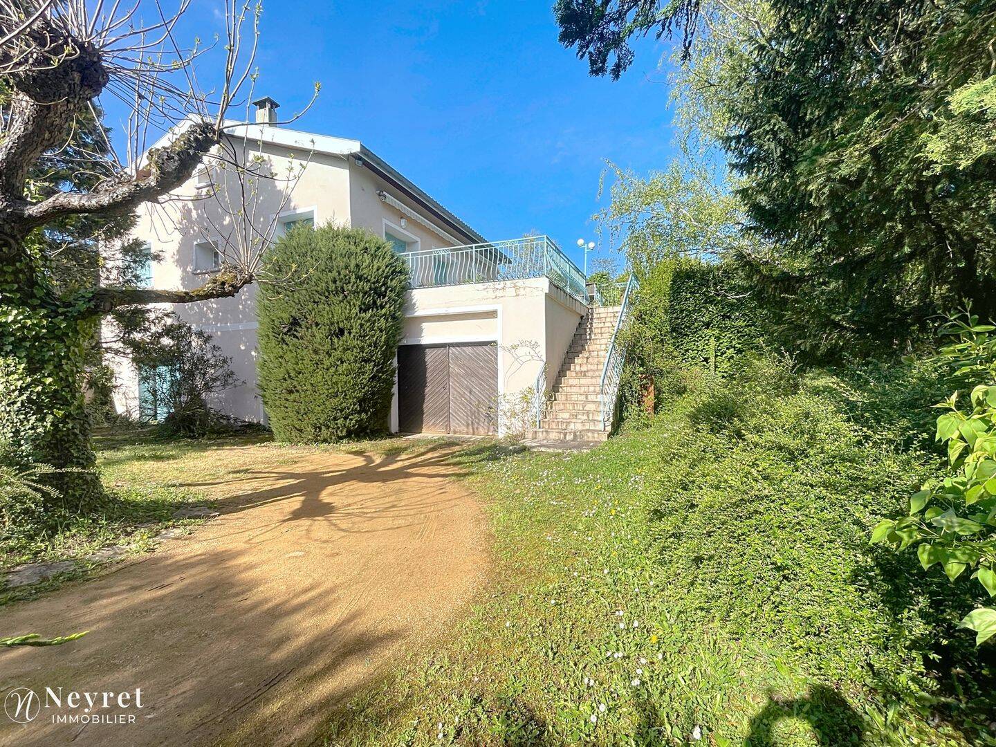 Maison 6 pièces 130 m² · à Charly · 130 m² · 490 000 €