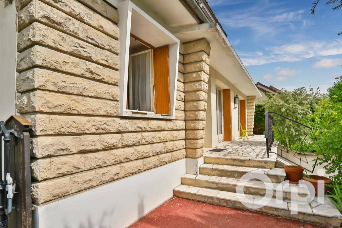 Maison 6 pièces 124 m² · à Gisors · 124 m² · 210 000 €