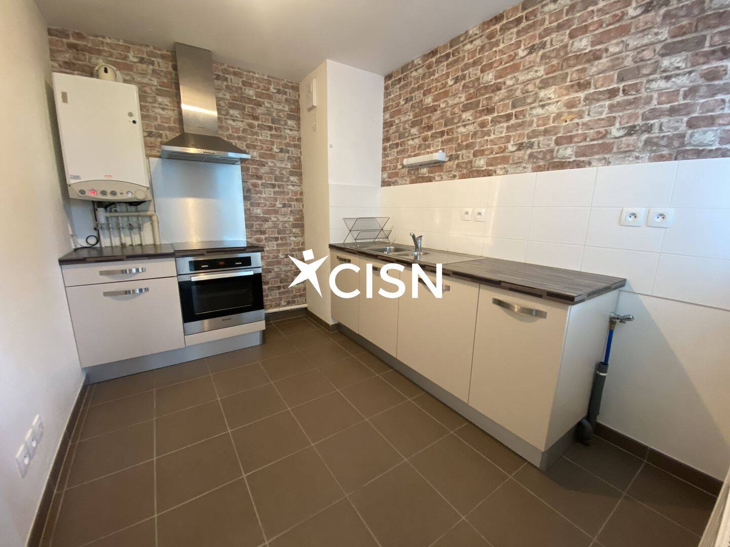 T2- 42 RUE DE LA PLANCHE AU GUE — 1