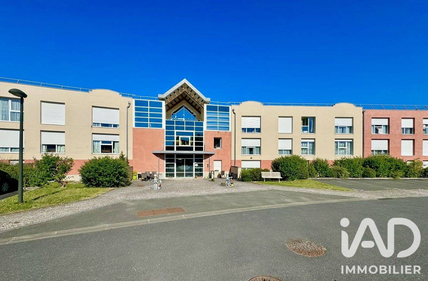 Appartement 2 pièces 48 m² · à Saint-Cyr-en-Val · 48 m² · 96 000 €