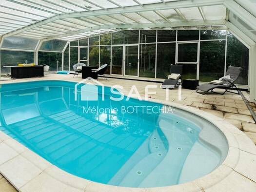 Maison à vendre 249 000 € 4 pièces 3 chambres 111 m² 9 079 m² de terrain Bazas 33430