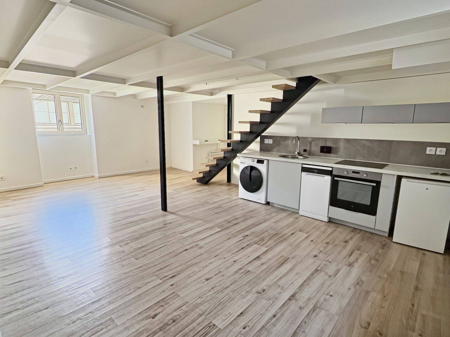Appartement 3 pièces 61 m² · à Dijon · 60,5 m² · 1 010 €