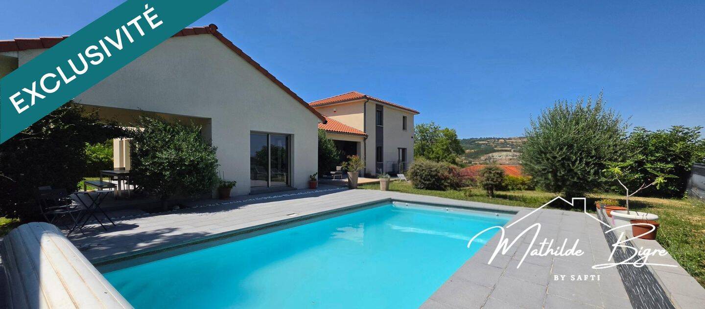 Maison 8 pièces 206 m² · à Le Crest · 206 m² · 640 000 €